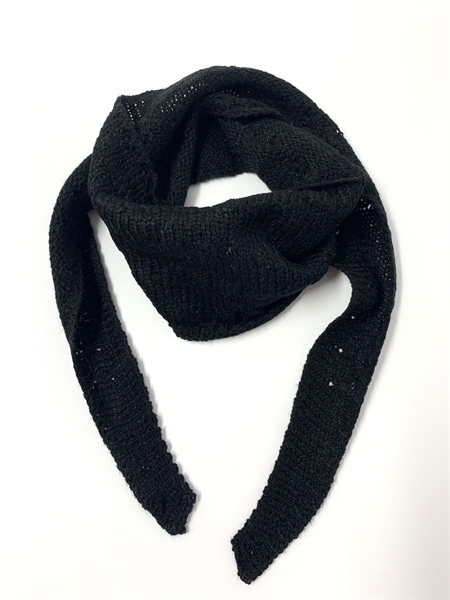 Strik Halstørklæde Silina Black - Elegant og blødt design